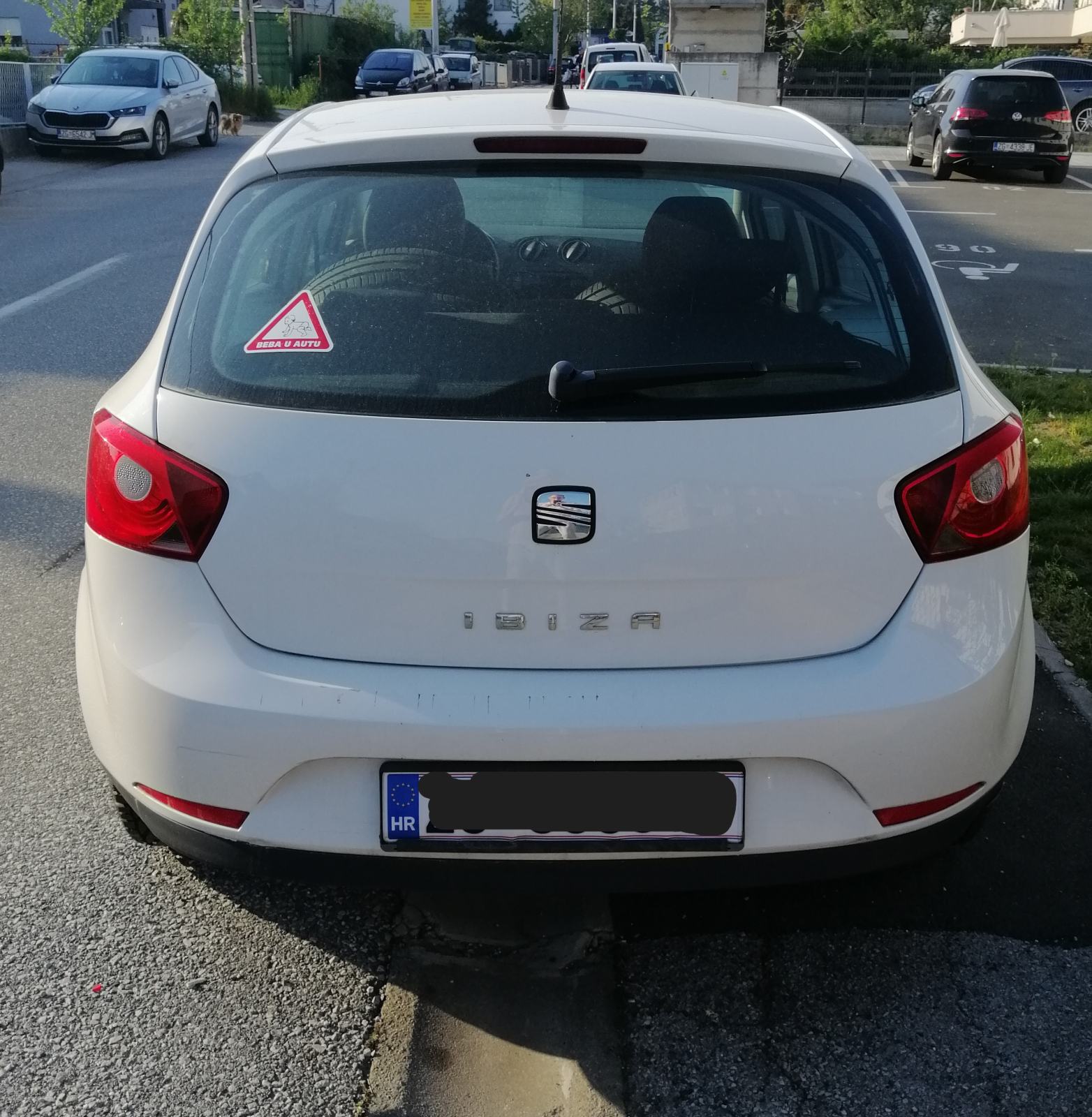 Seat Ibiza 2010 1.4 PLIN – MALI TROŠKOVI, REG. DO 06/2027., ODLIČNA, fotografija 4