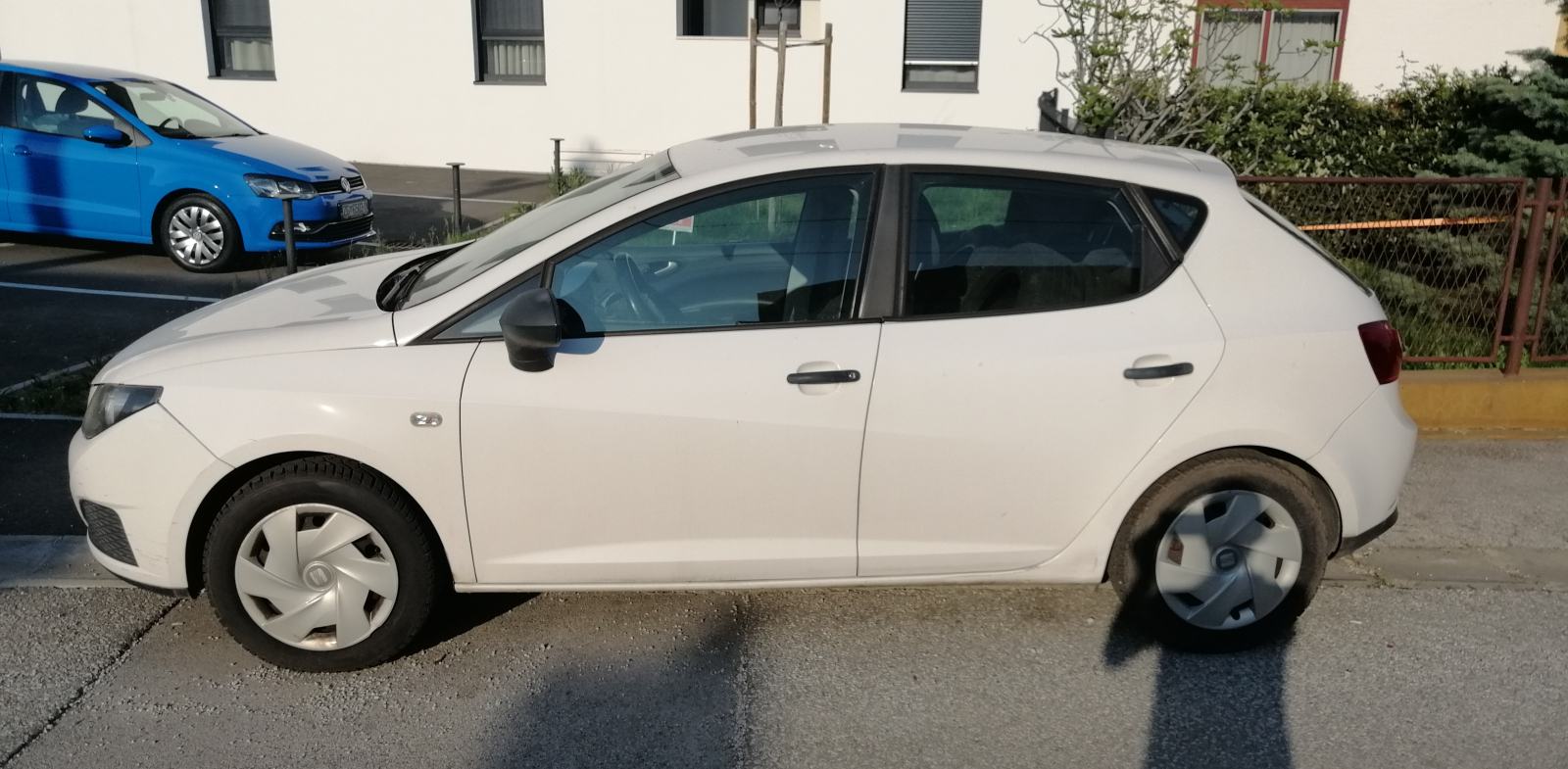 Seat Ibiza 2010 1.4 PLIN – MALI TROŠKOVI, REG. DO 06/2027., ODLIČNA, fotografija 2