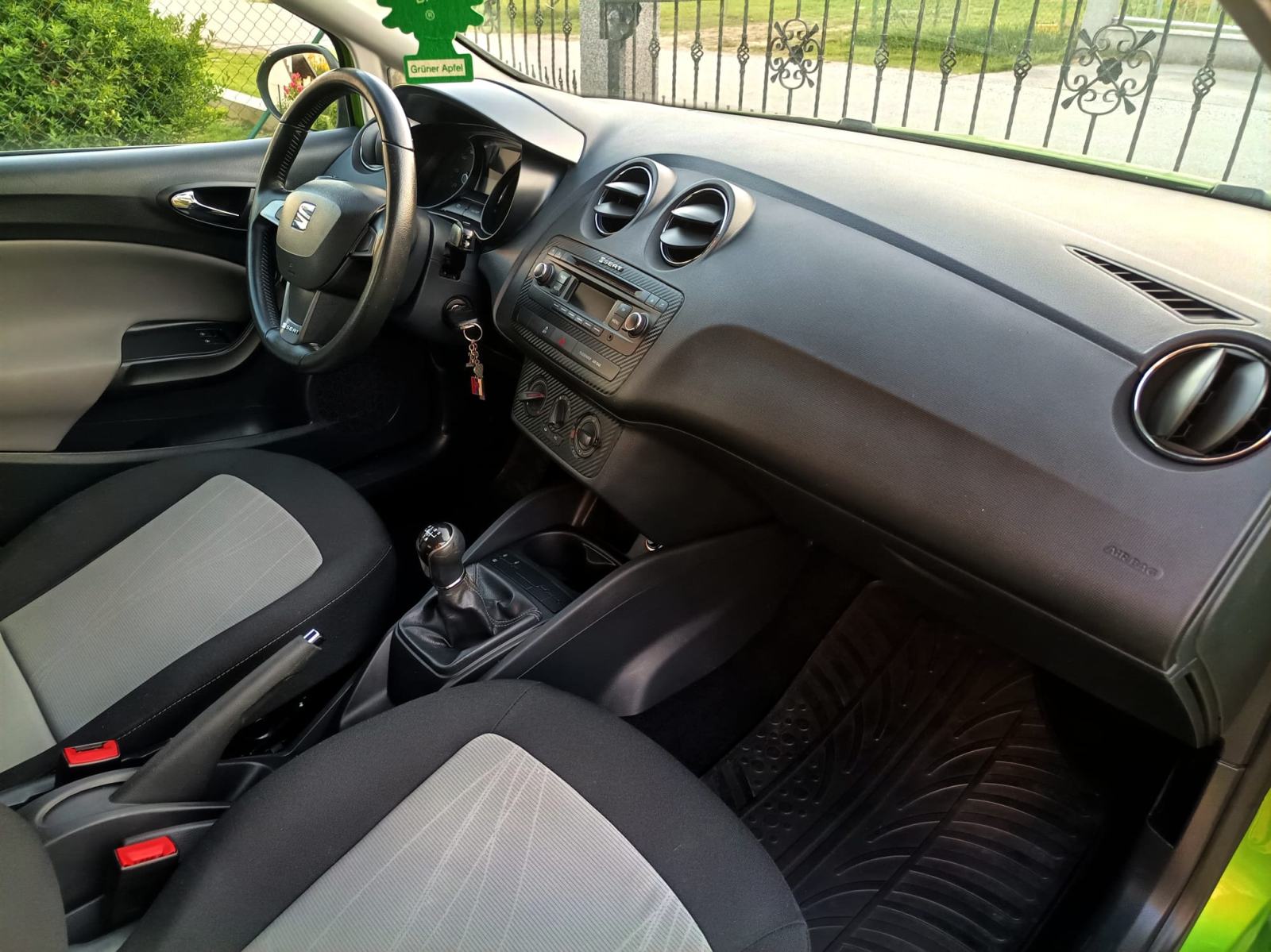 Seat Ibiza 1,4 16V FR, fotografija 14