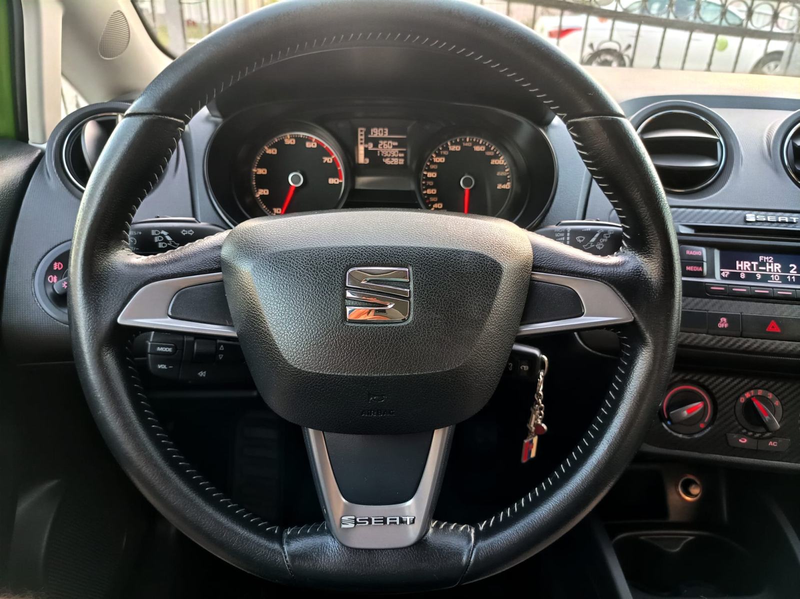 Seat Ibiza 1,4 16V FR, fotografija 11