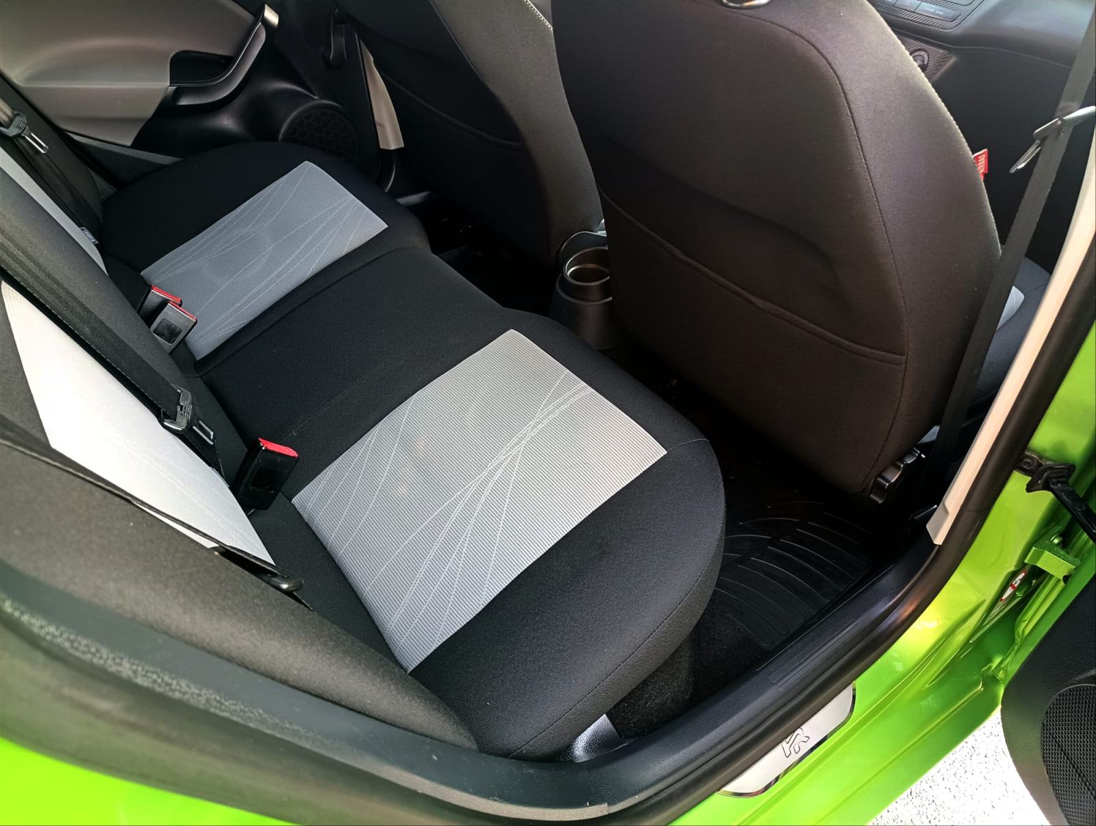 Seat Ibiza 1,4 16V FR, fotografija 17