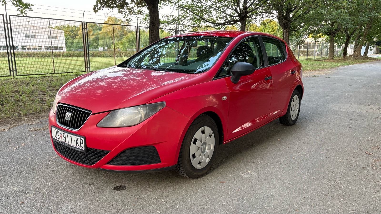 Seat Ibiza 1,4 16V, pogled izvana - slika 1