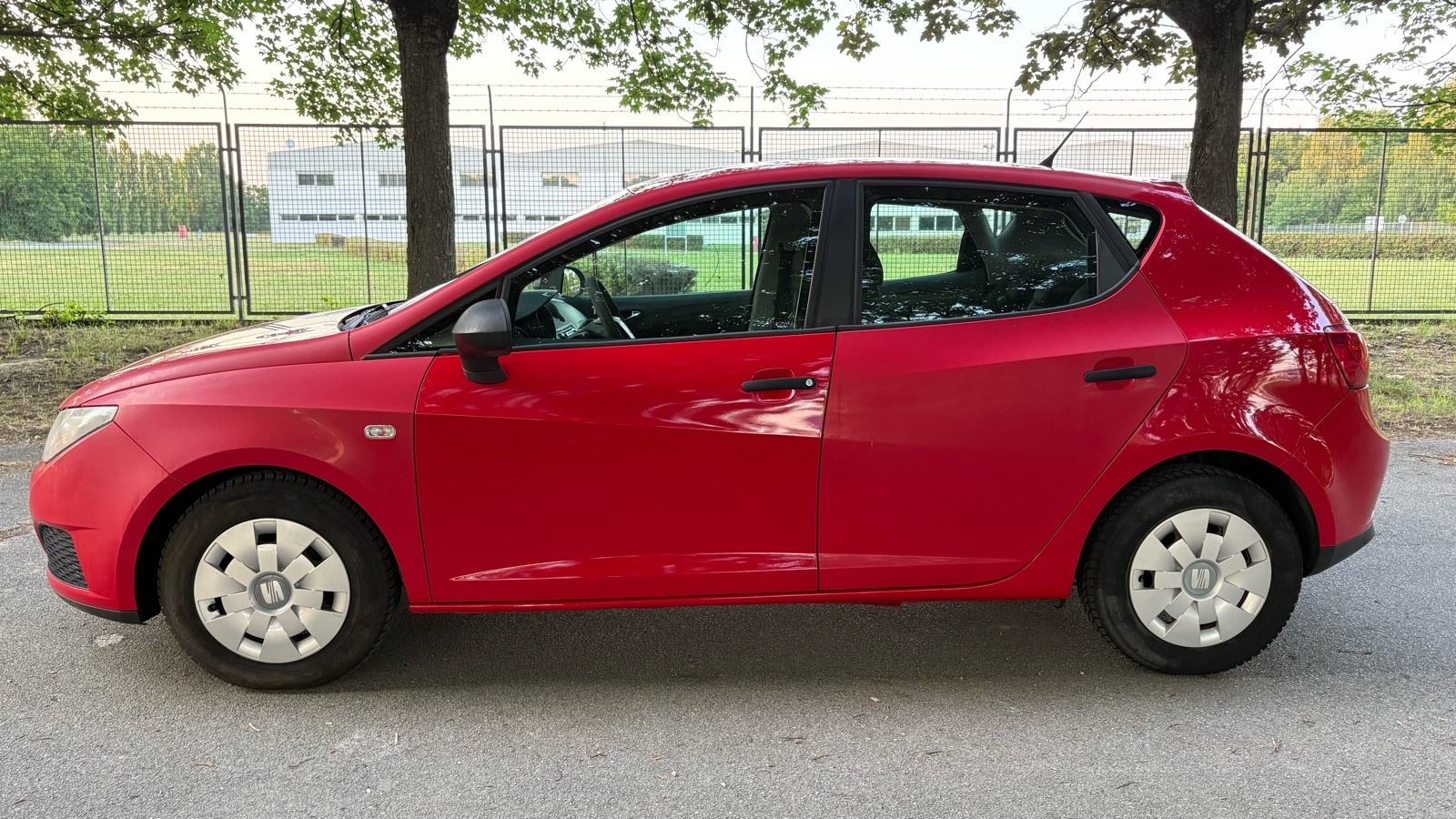 Seat Ibiza 1,4 16V, pogled izvana - slika 2