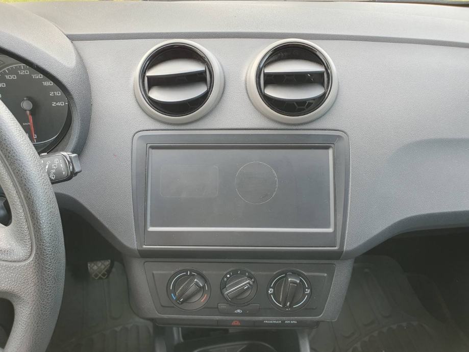 Seat Ibiza 1,4 TDI, N-1 DOSTAVNO, 150000 KM, KARTICE, fotografija 10