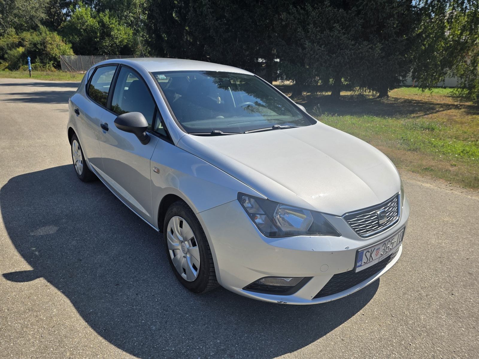 Seat Ibiza 1,4 TDI,navi,klima,pdc, fotografija 2