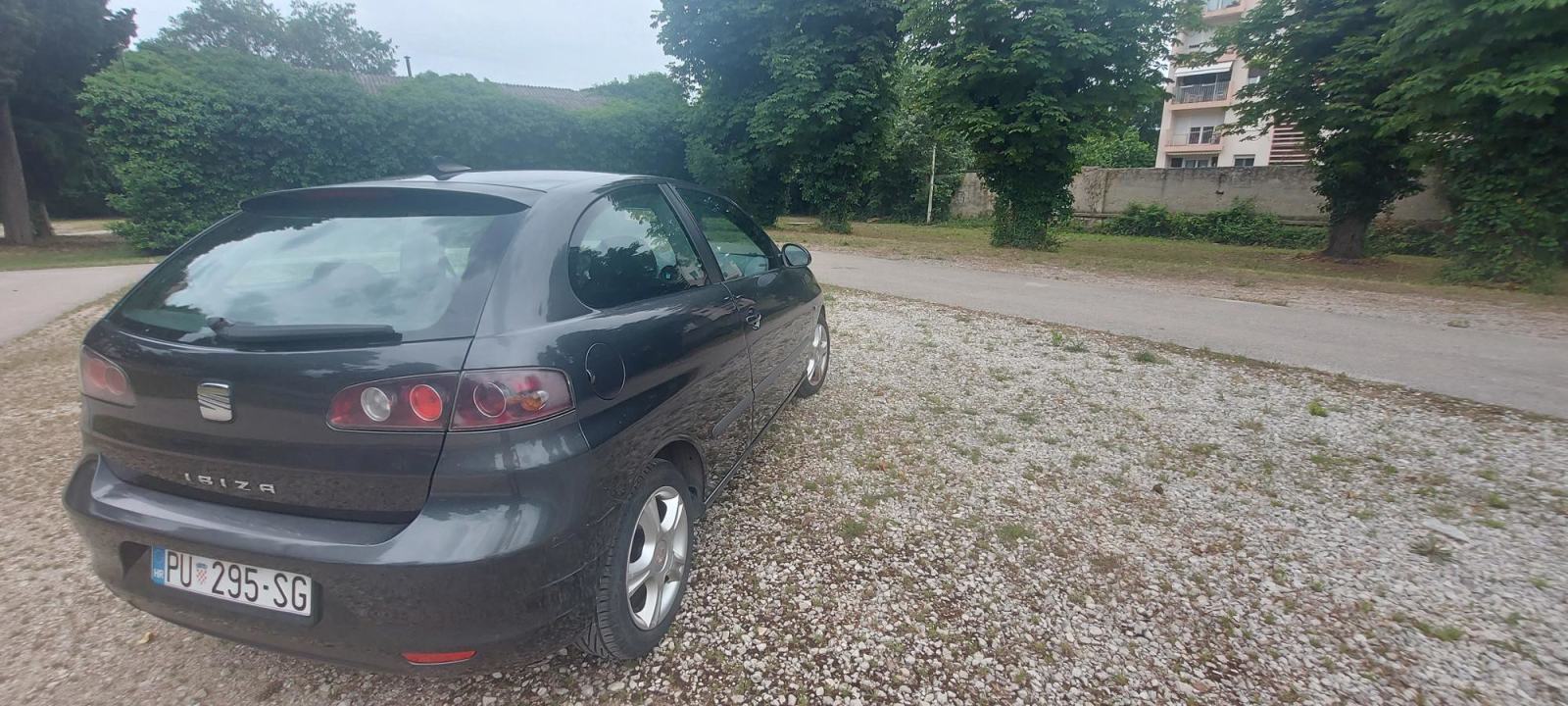 Seat Ibiza 1,4 - registrirano do 07/2027, pogled izvana - slika 5