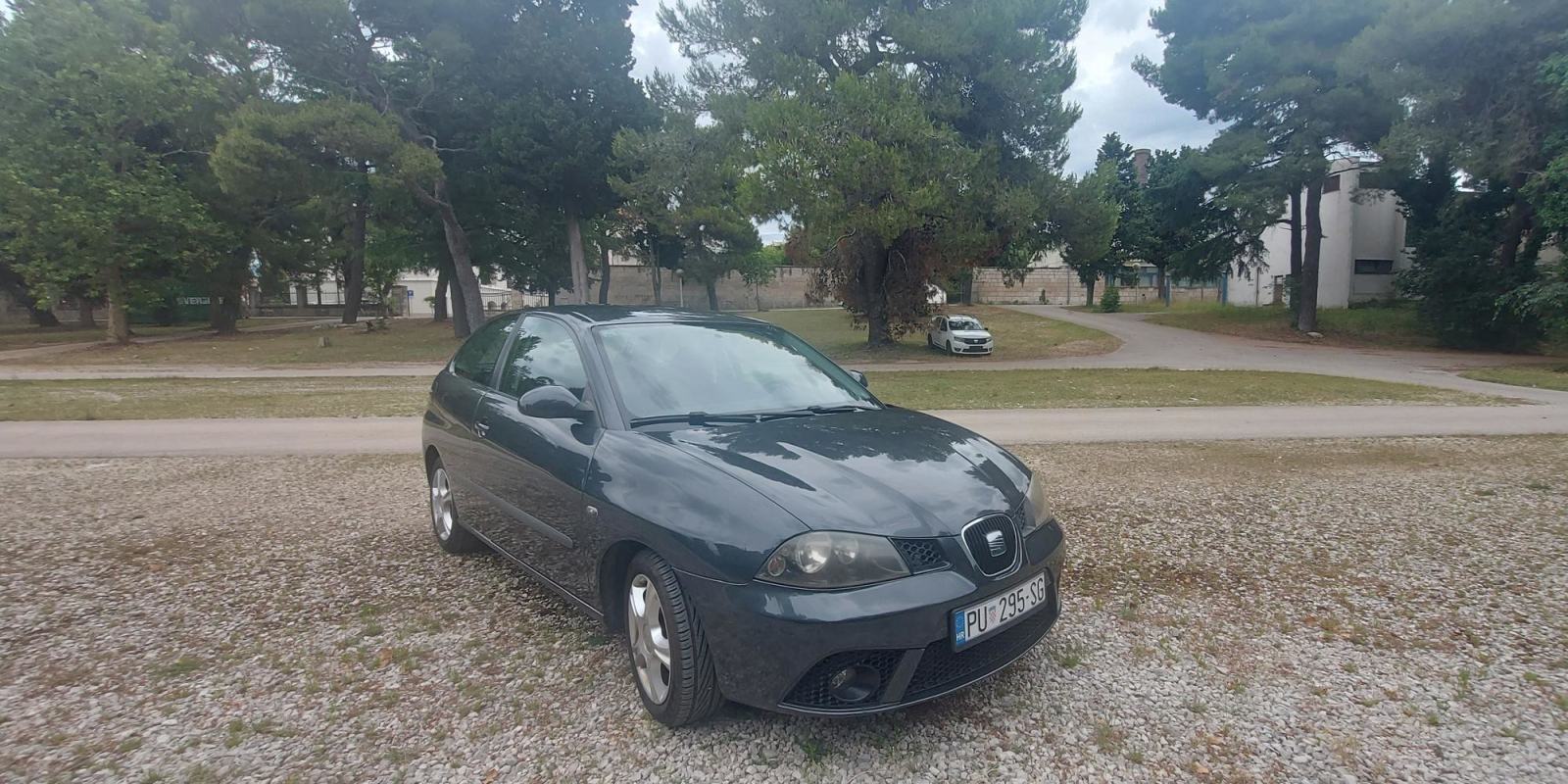 Seat Ibiza 1,4 - registrirano do 07/2027, pogled izvana - slika 1