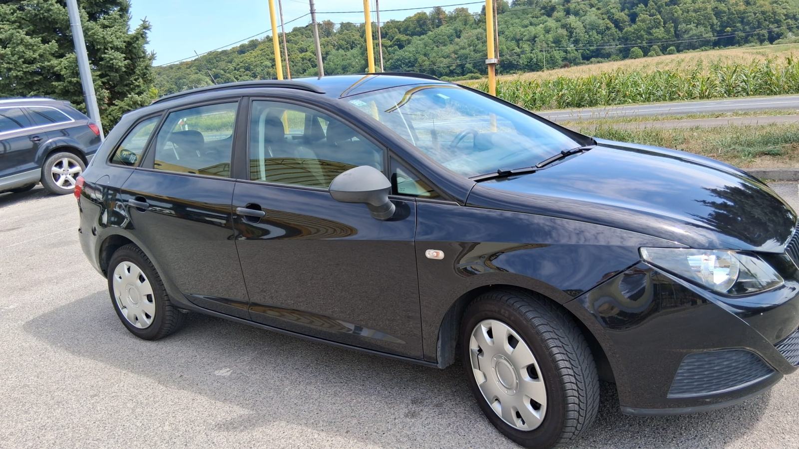 Seat Ibiza 1,6 TDI--reg 1god-org.km..servisna knjiga.hitno. 2650eur, fotografija 3
