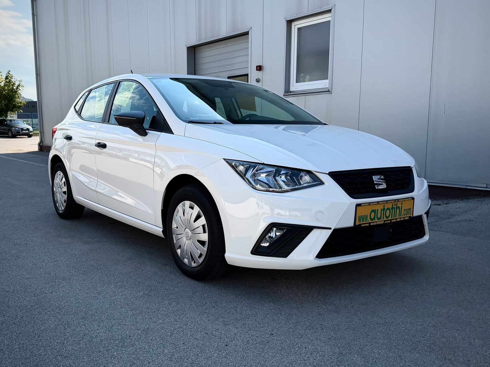 Seat Ibiza 1,6TDI 59kw 2018g KUPLJENA U RH, DODATNE 4 ZIMSKE GUME⭐⭐⭐⭐⭐, fotografija 8