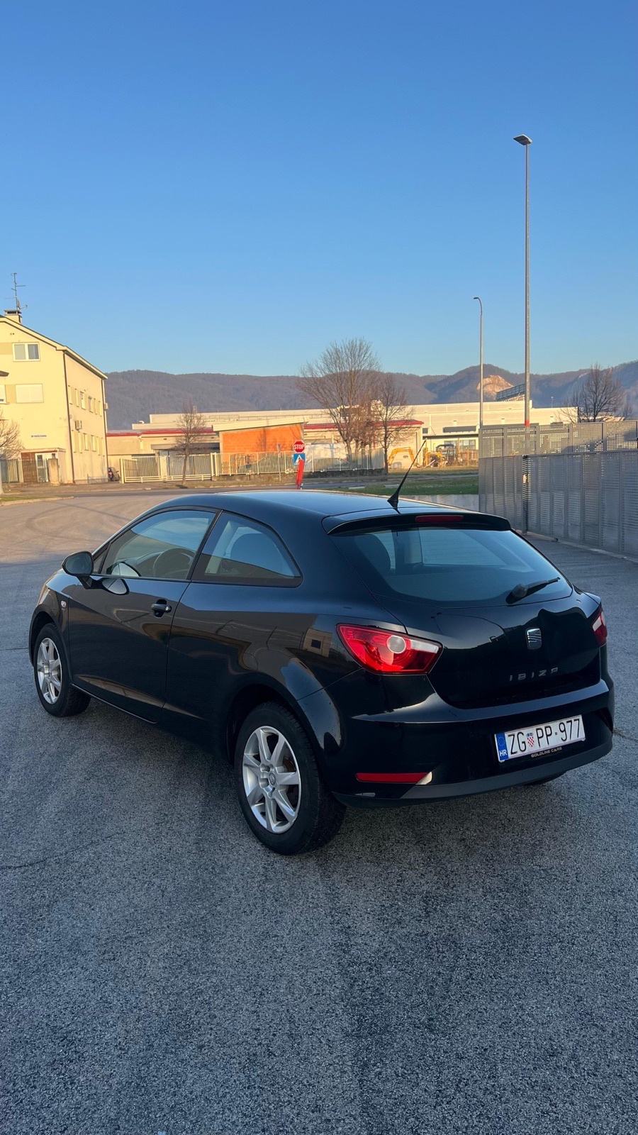 Seat Ibiza SC 1,2 TSI, fotografija 5