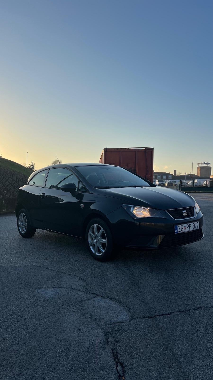 Seat Ibiza SC 1,2 TSI, fotografija 3