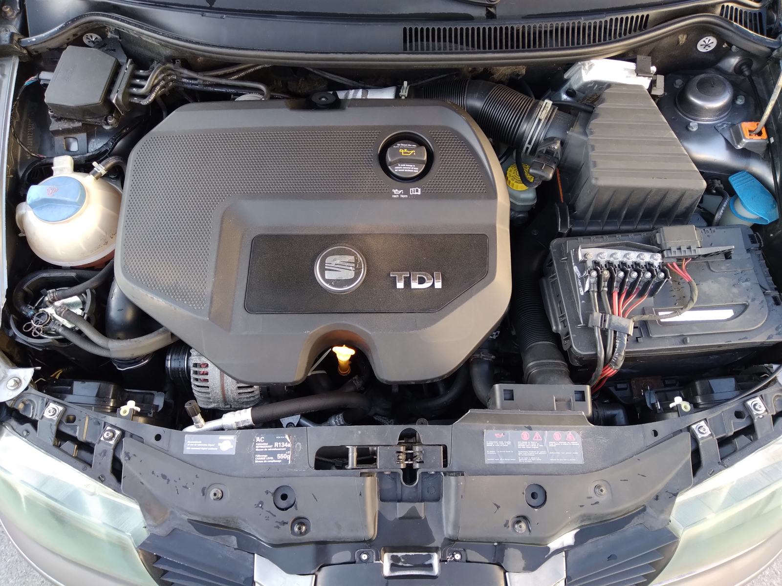 SEAT IBIZA FR, 160KS, VELIKI SERVIS I UREÐEN MOTOR I OVJES, fotografija 19