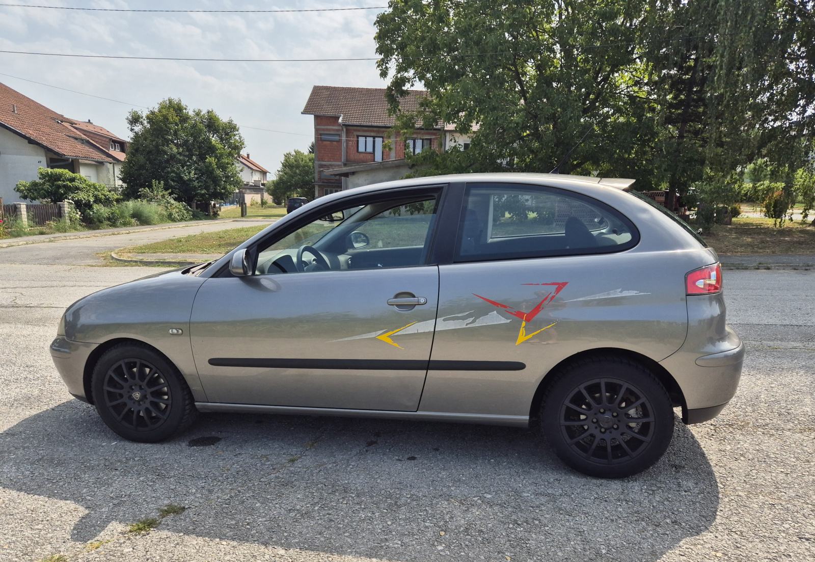 SEAT IBIZA FR, 160KS, VELIKI SERVIS I UREÐEN MOTOR I OVJES, pogled izvana - slika 1