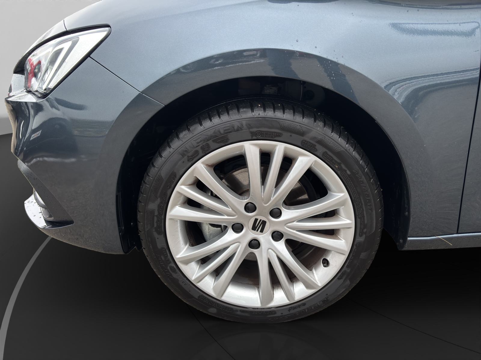 Seat LEON 1.0 EcoTSI Style, fotografija 17