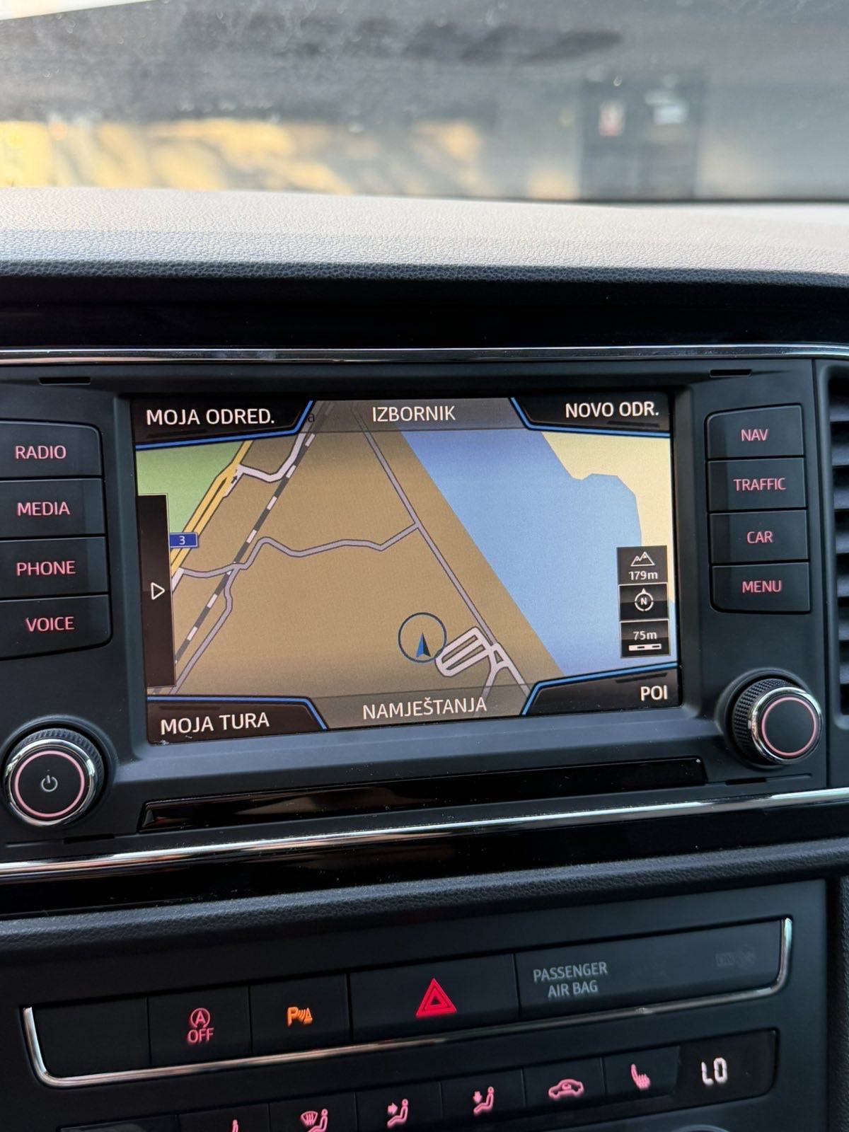 Seat Leon 1,2 TSI LED, NAVIGACIJA..., fotografija 12