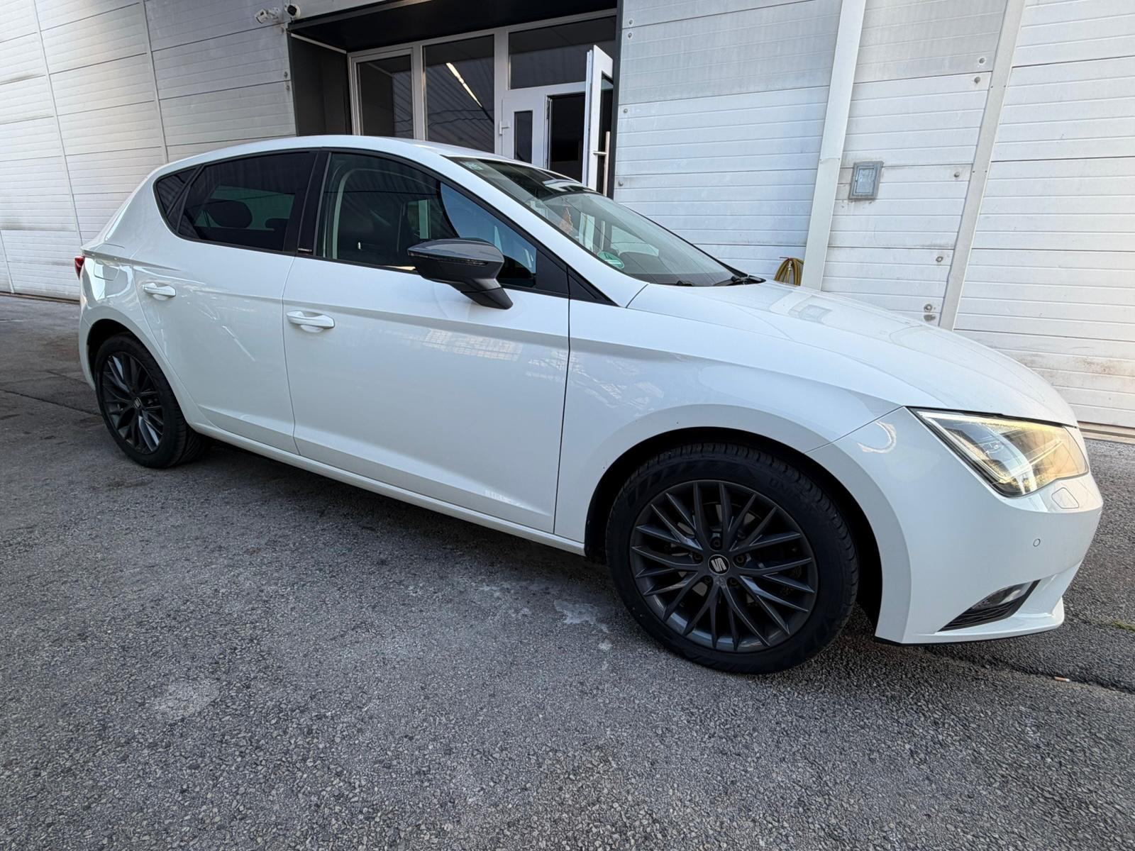 Seat Leon 1,4 TSI Reg 04/2027, fotografija 8