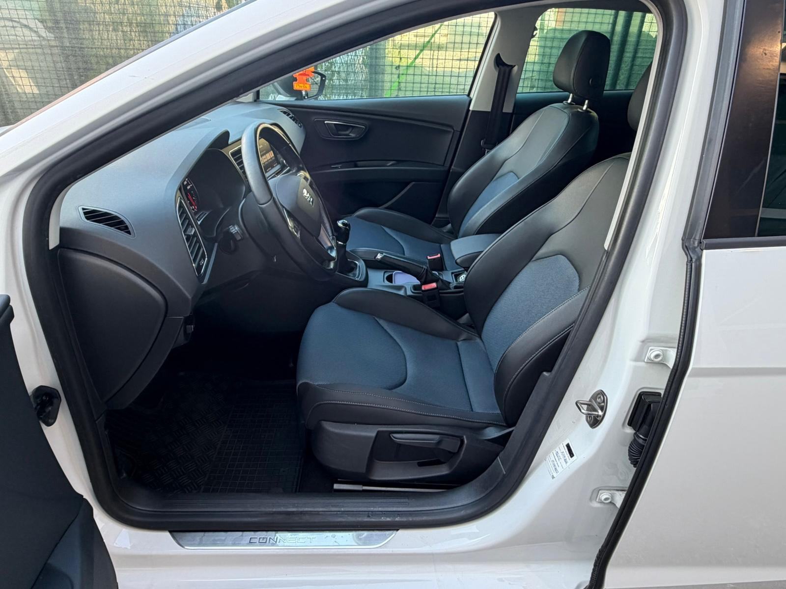 Seat Leon 1,4 TSI Reg 04/2027, fotografija 12