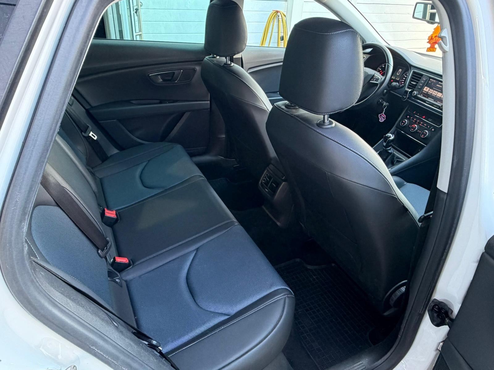 Seat Leon 1,4 TSI Reg 04/2027, fotografija 10