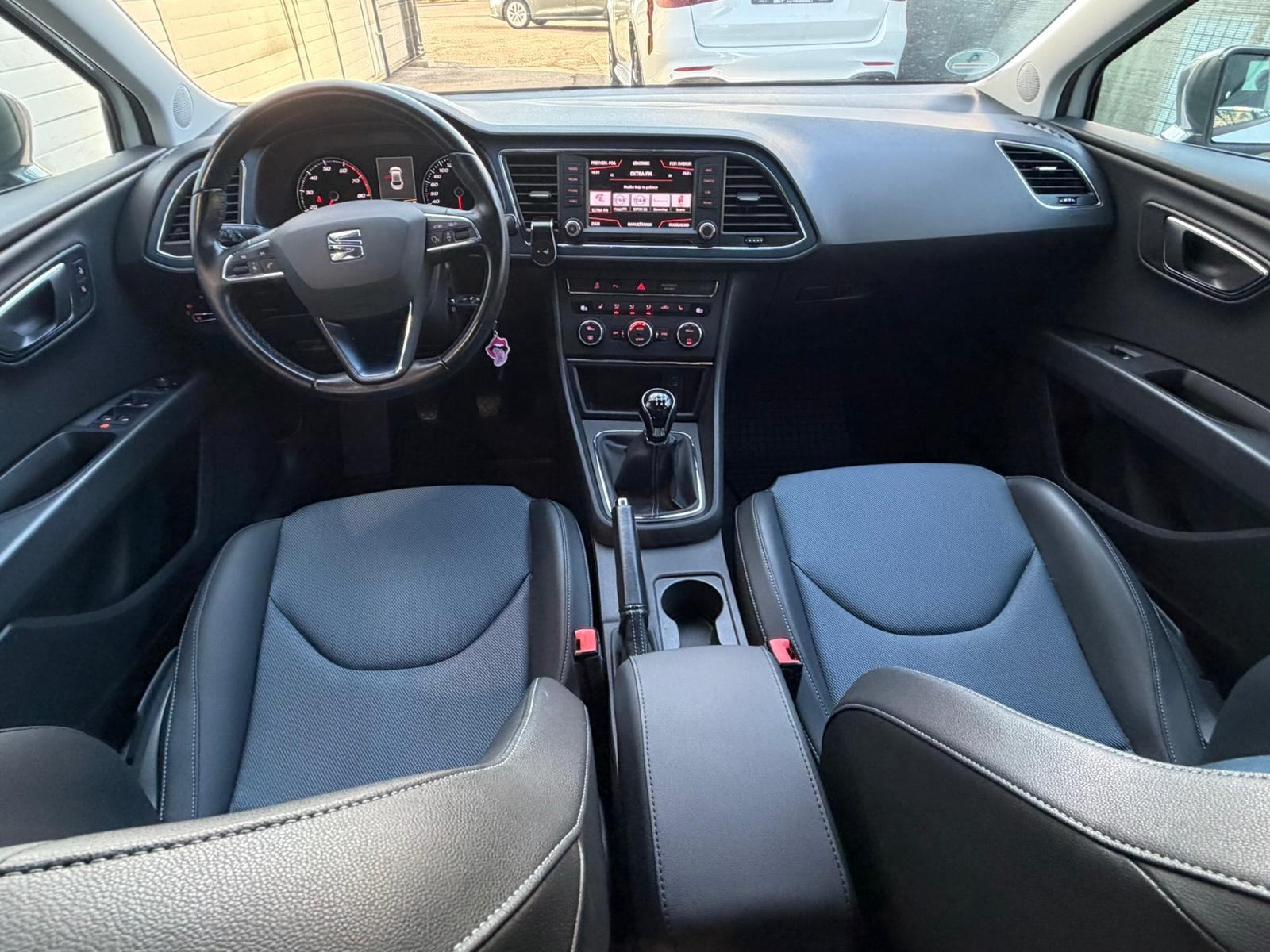 Seat Leon 1,4 TSI Reg 04/2027, fotografija 13