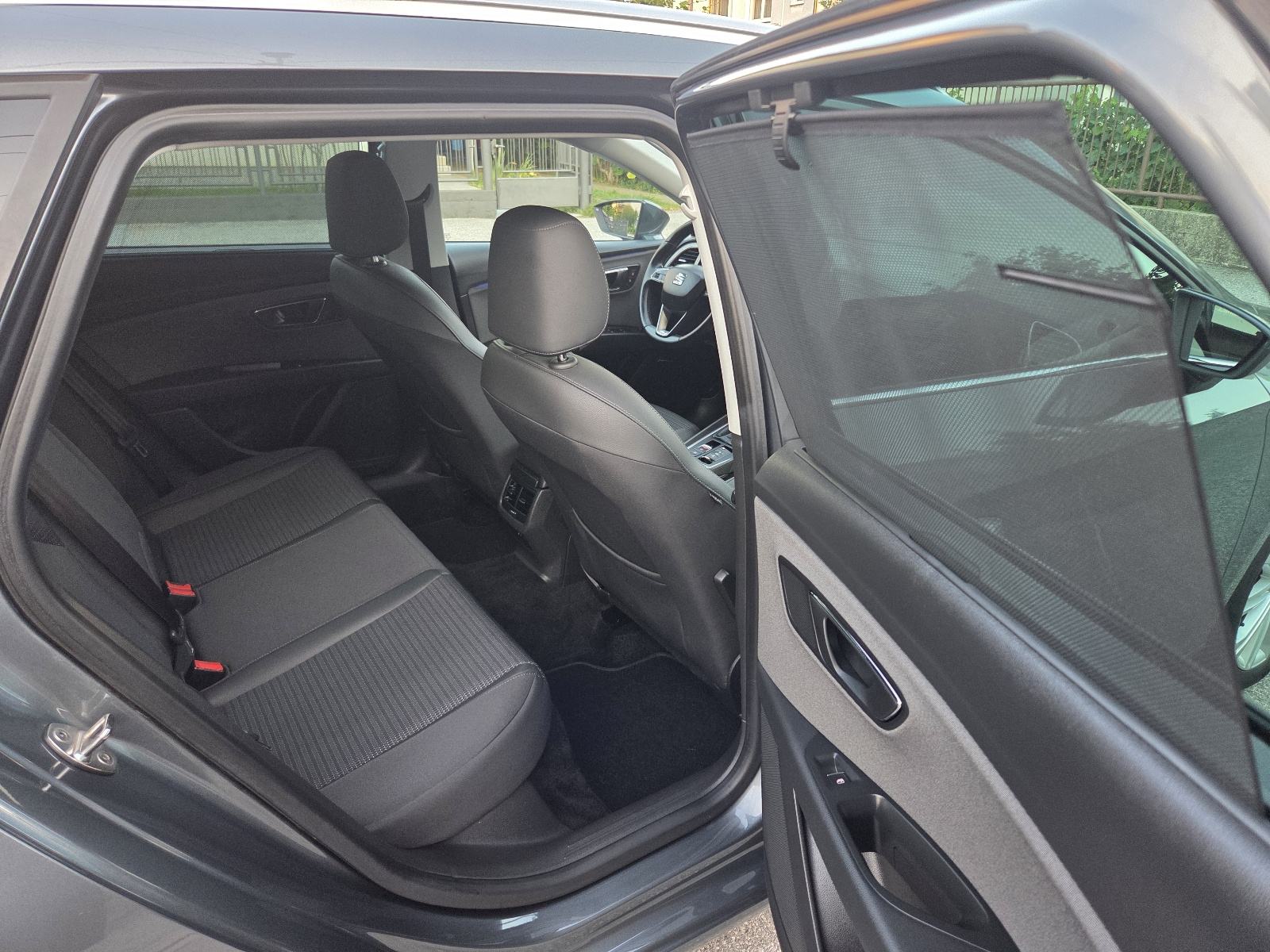 Seat Leon 1,4 TSI, SERVISNA, REG.07/27. EXCELENCE, ODLIČAN., fotografija 12