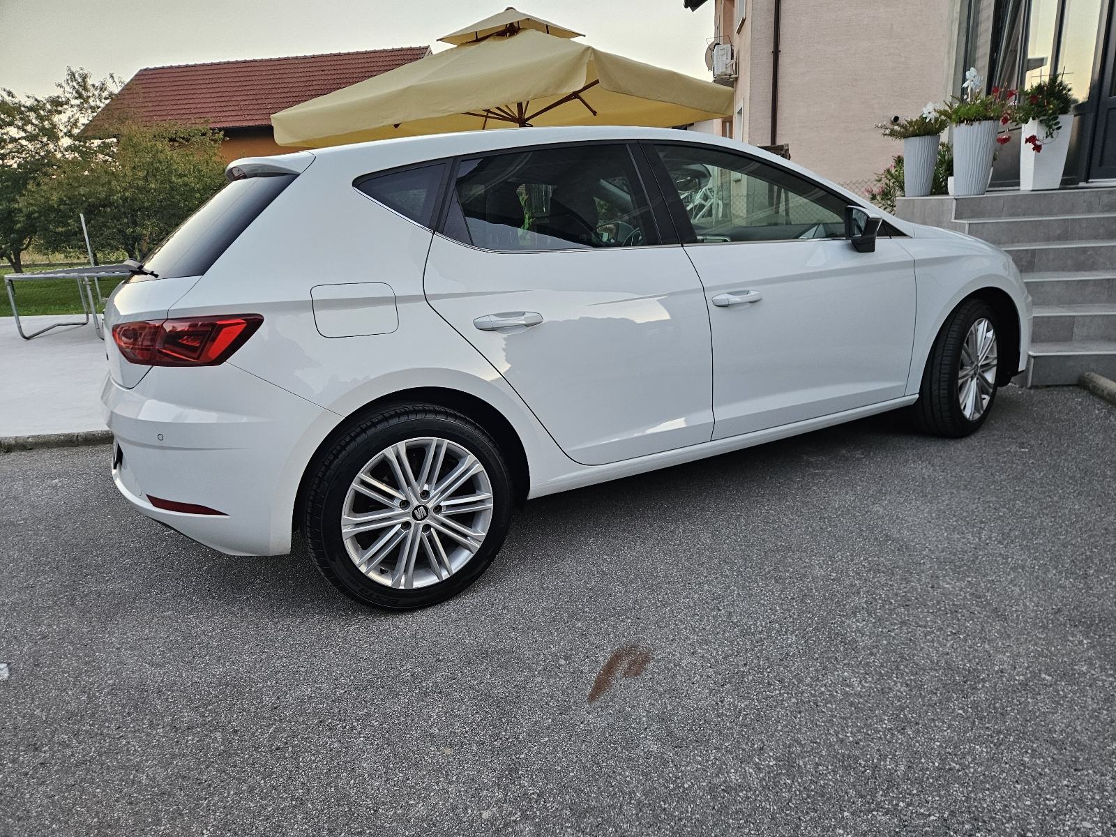 Seat Leon 1,4 TSI virtual, fotografija 3
