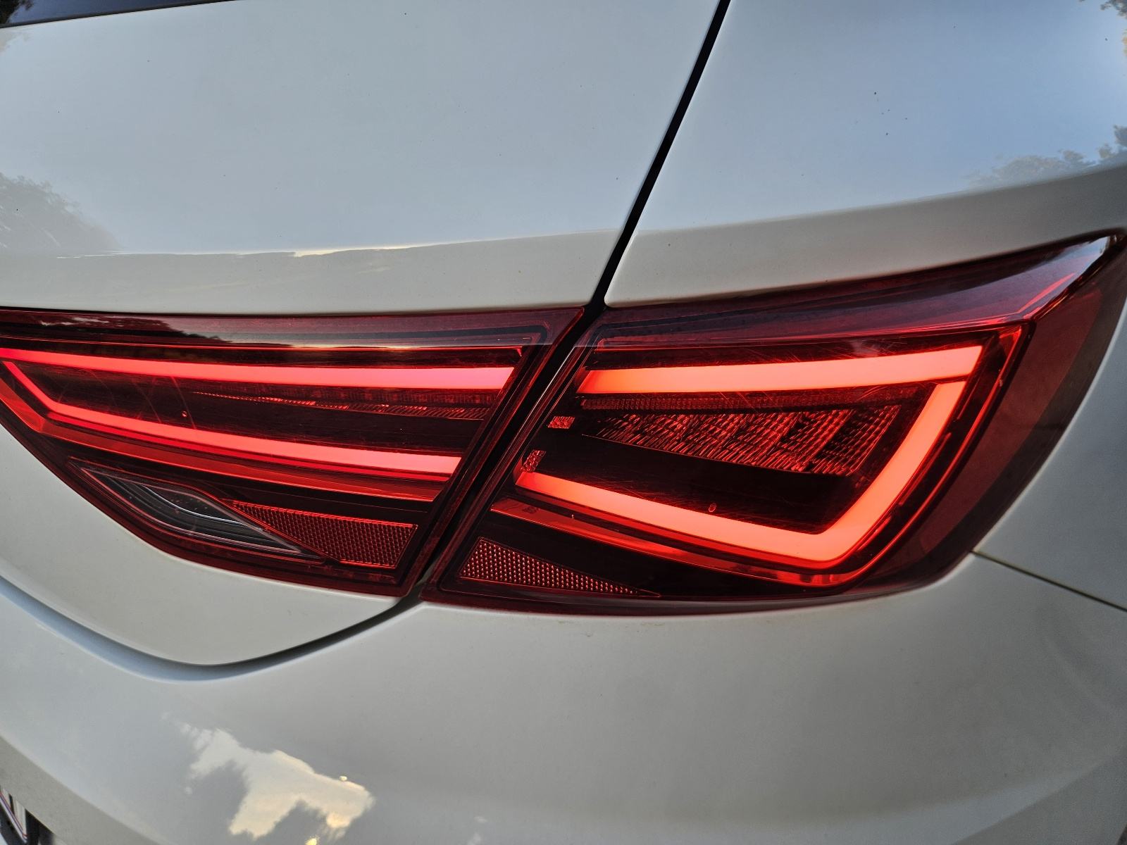 Seat Leon 1,4 TSI virtual, fotografija 5