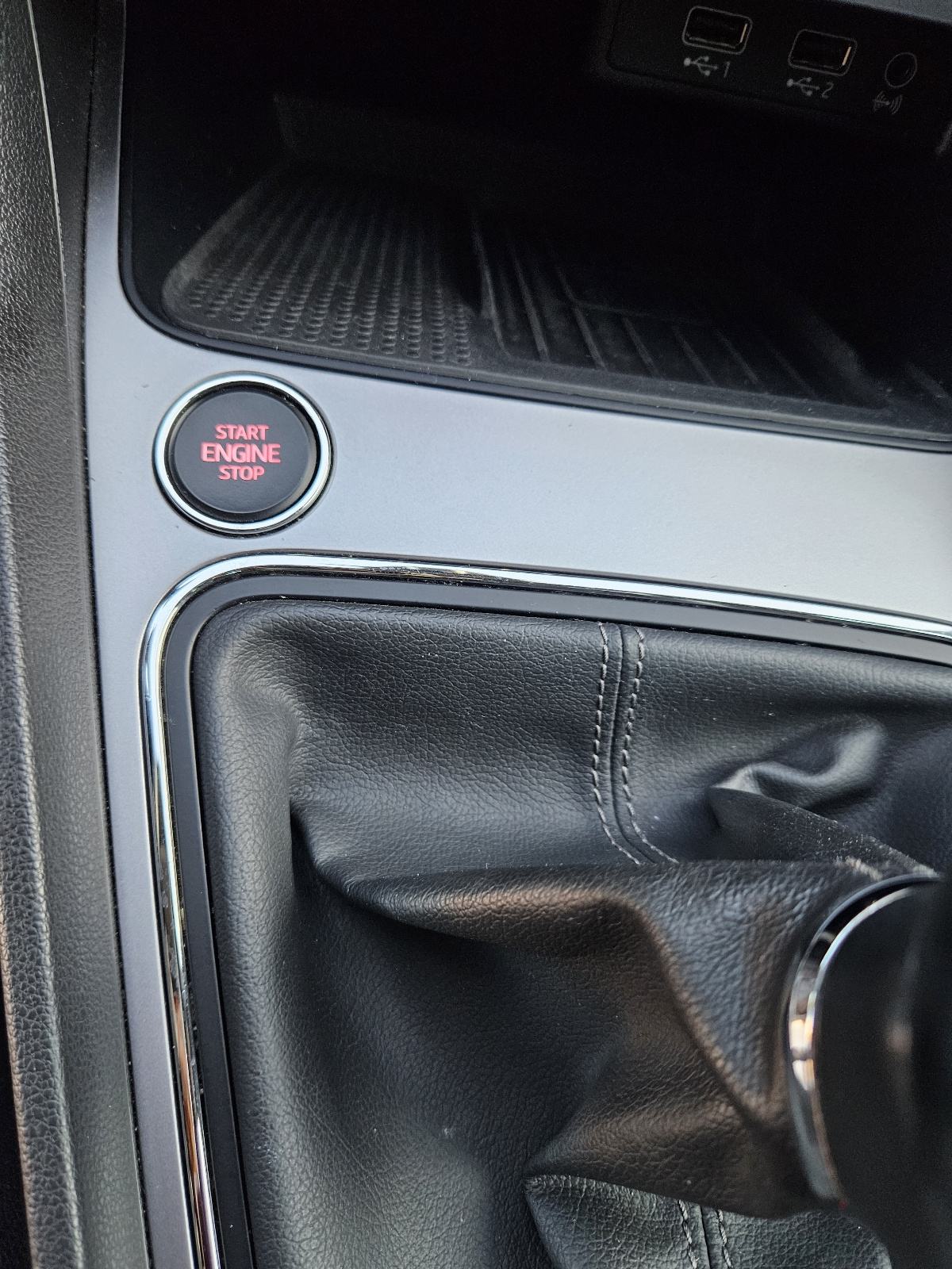 Seat Leon 1,4 TSI virtual, fotografija 16