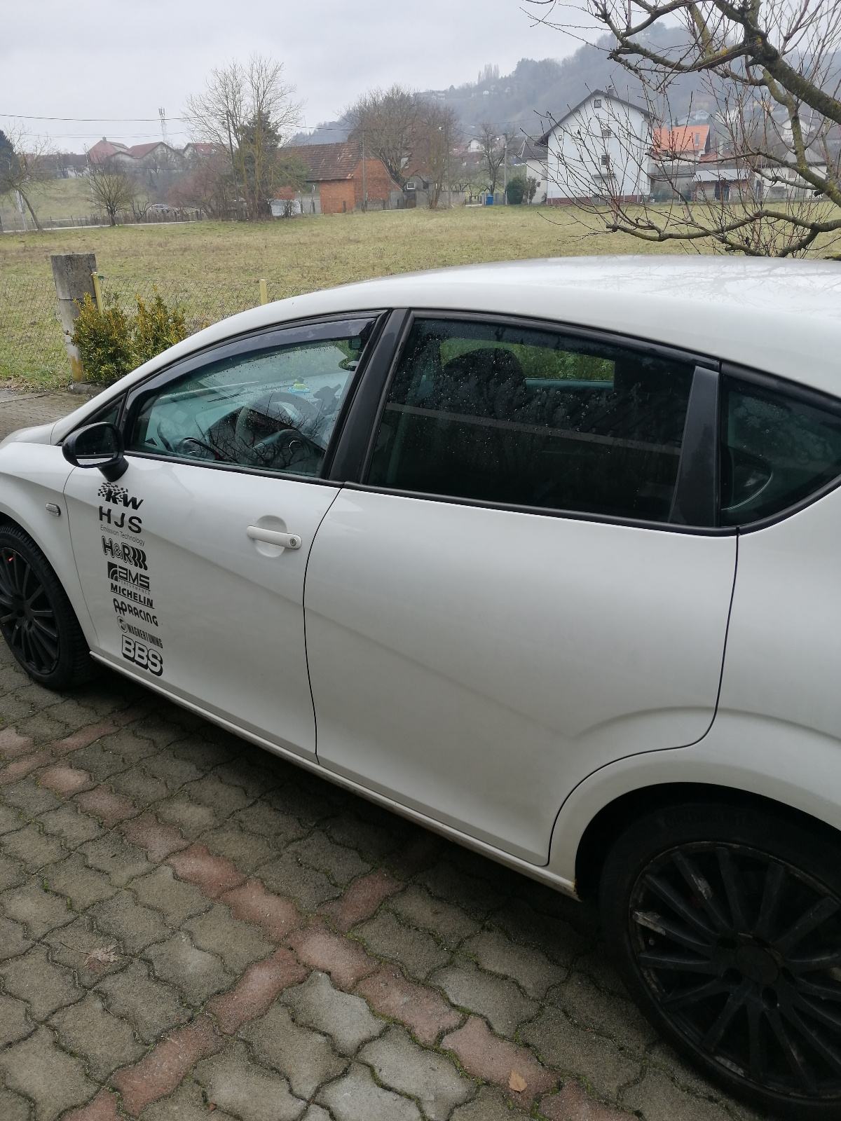 Seat Leon 1,6, fotografija 2