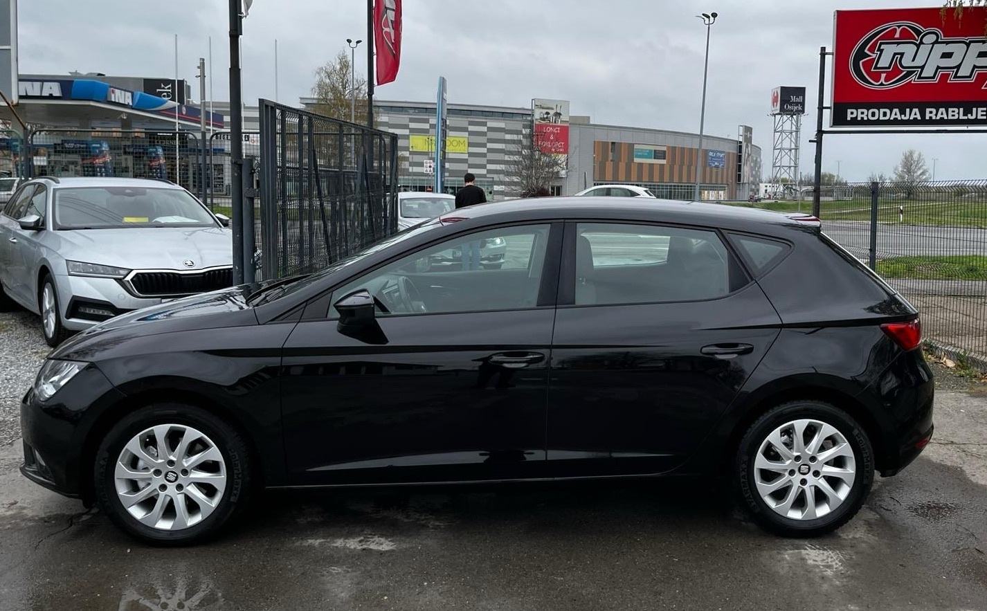 Seat Leon 1,6 TDI KLIMA - TEMPOMAT - AUTOKREDIT, fotografija 3