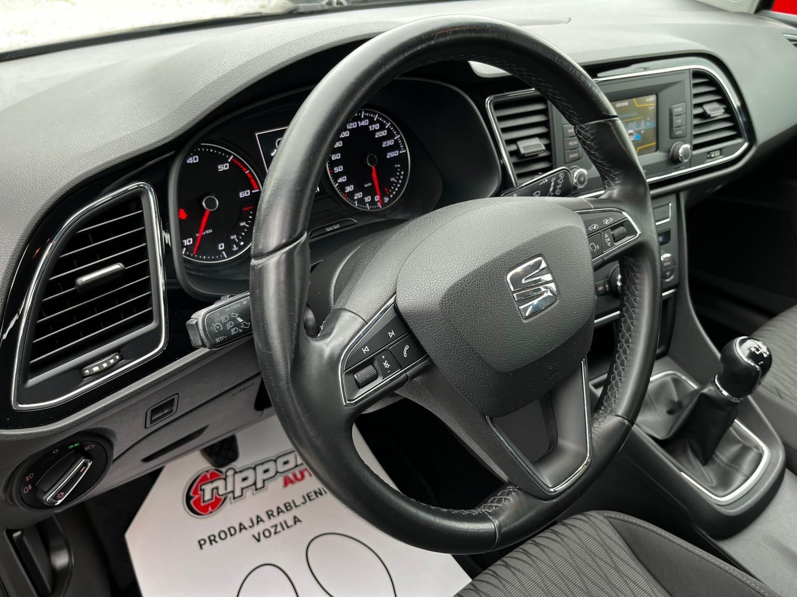 Seat Leon 1,6 TDI KLIMA - TEMPOMAT - AUTOKREDIT, fotografija 8