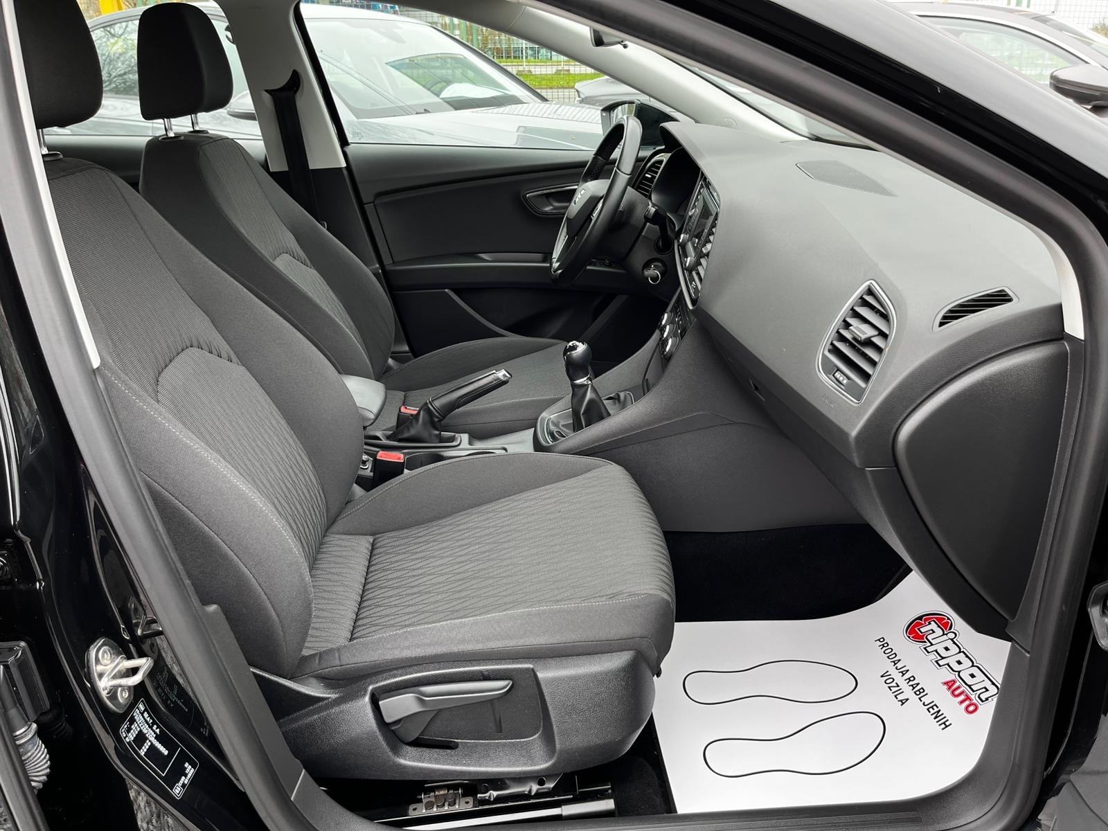 Seat Leon 1,6 TDI KLIMA - TEMPOMAT - AUTOKREDIT, fotografija 18