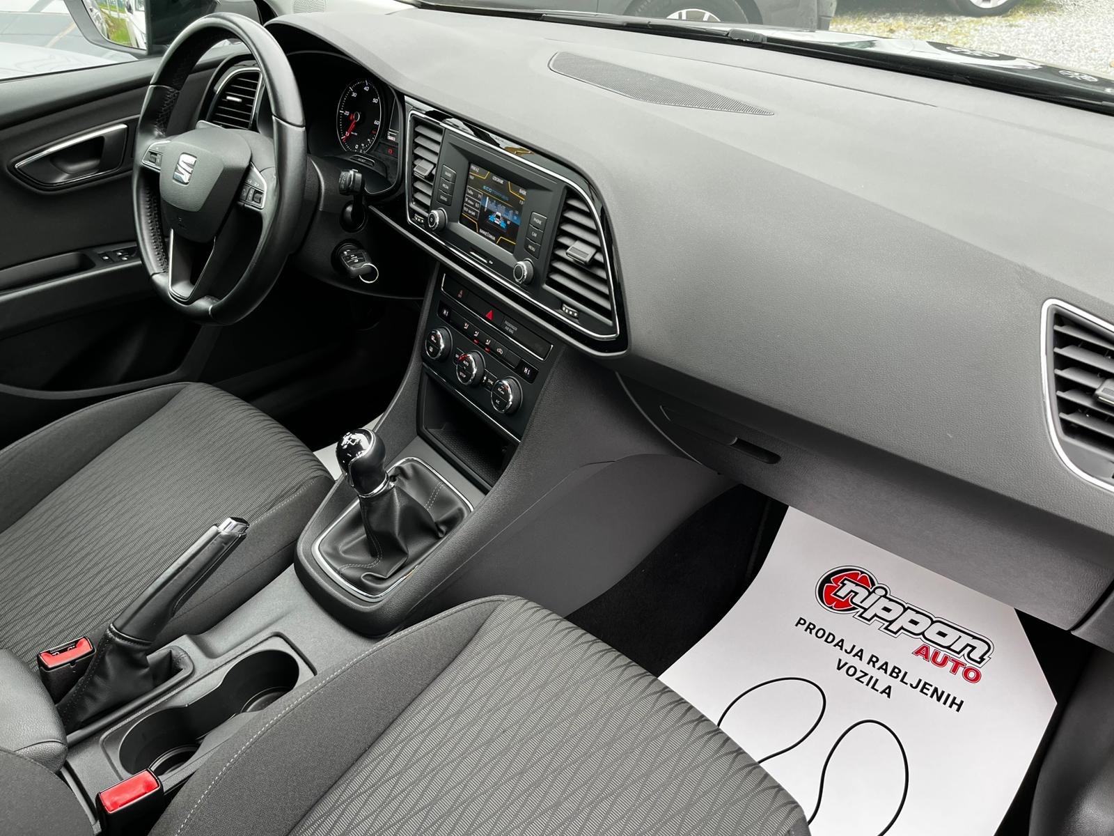 Seat Leon 1,6 TDI KLIMA - TEMPOMAT - AUTOKREDIT, fotografija 17