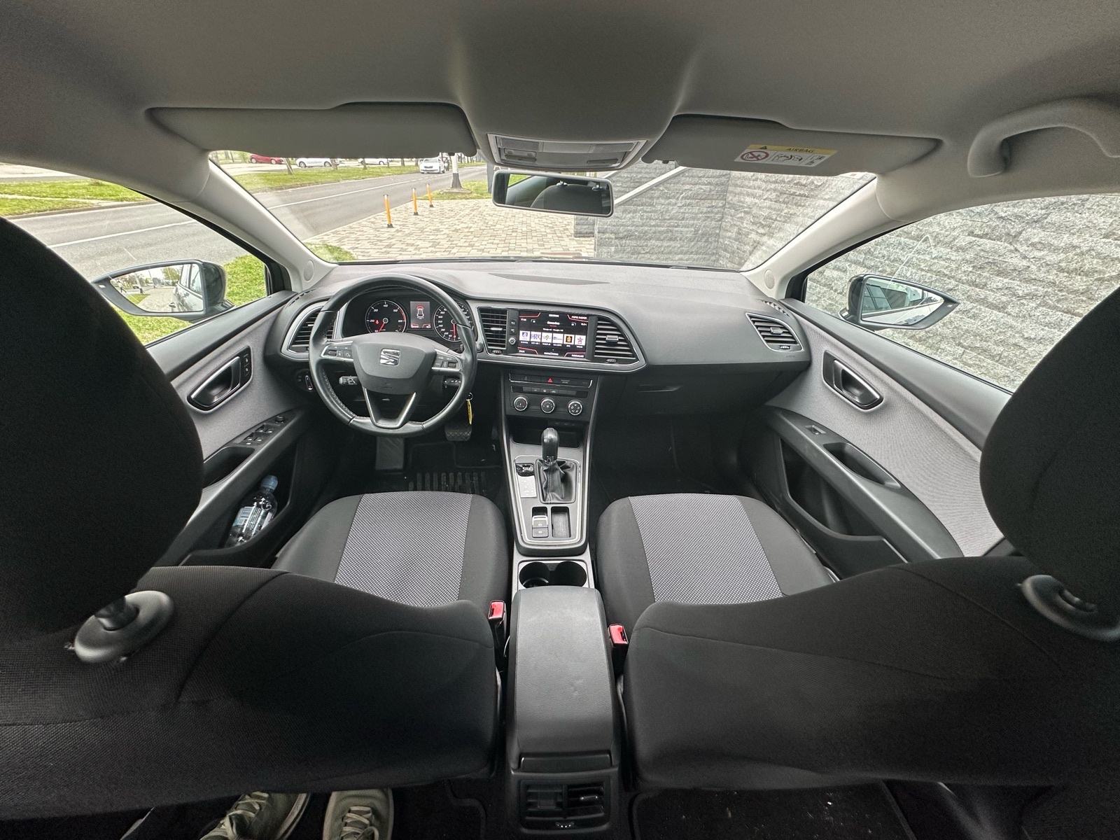 Seat Leon 1,6 TDI AUTOMATIC kao nov reg 1 g JAMATVO 12mj, fotografija 17