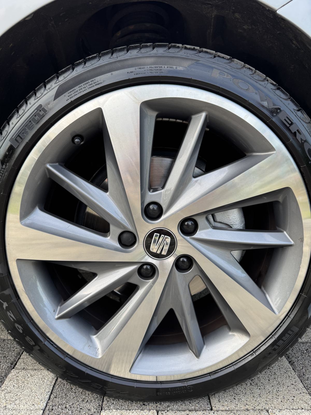 AkcijaSeat Leon ST 1,6 TDI DSG-EURO 6 -V SERVIS - FR FELGE - REG 04/27, fotografija 14