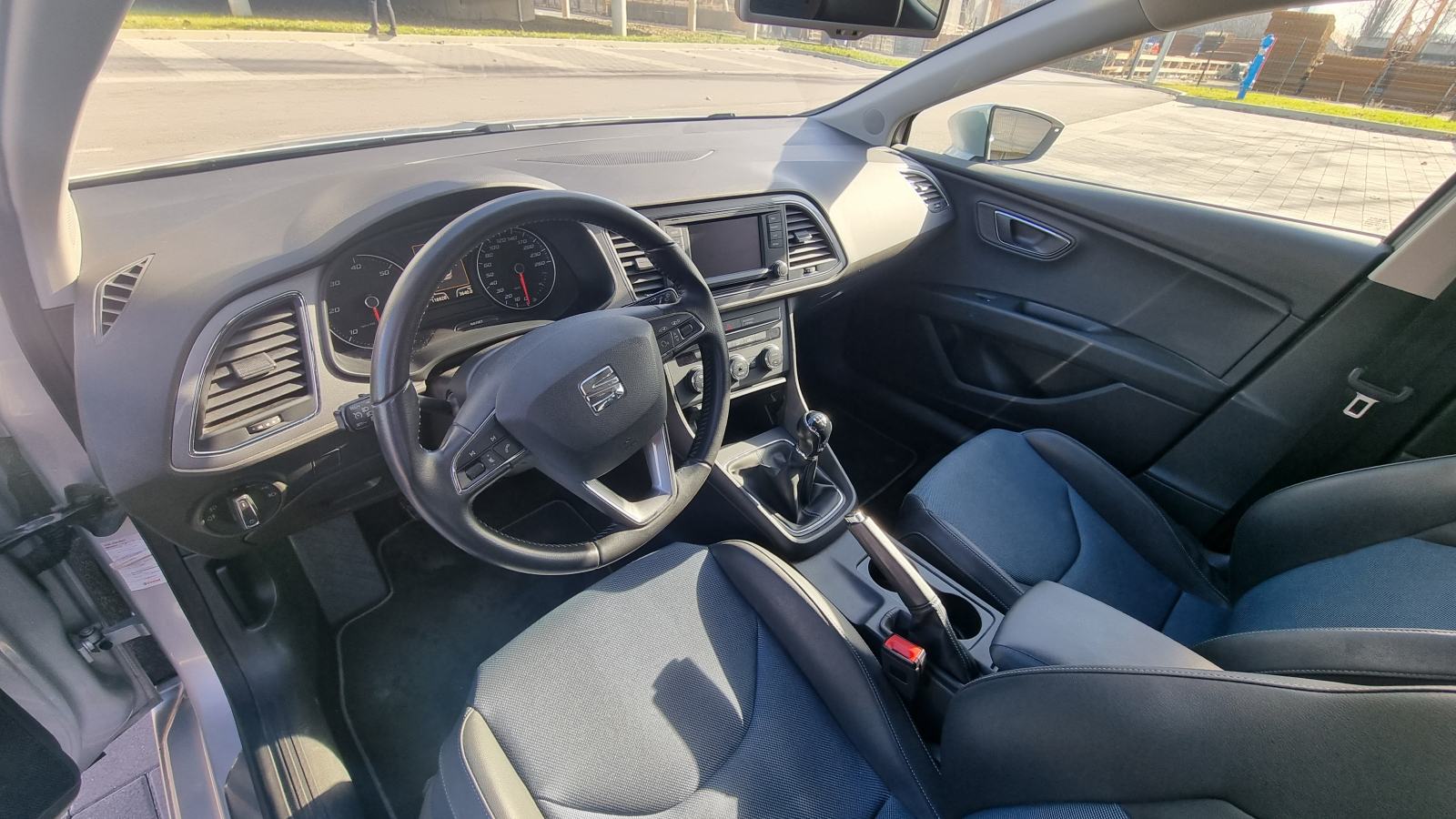 SEAT Leon 1.6 TDI CR Style, fotografija 16