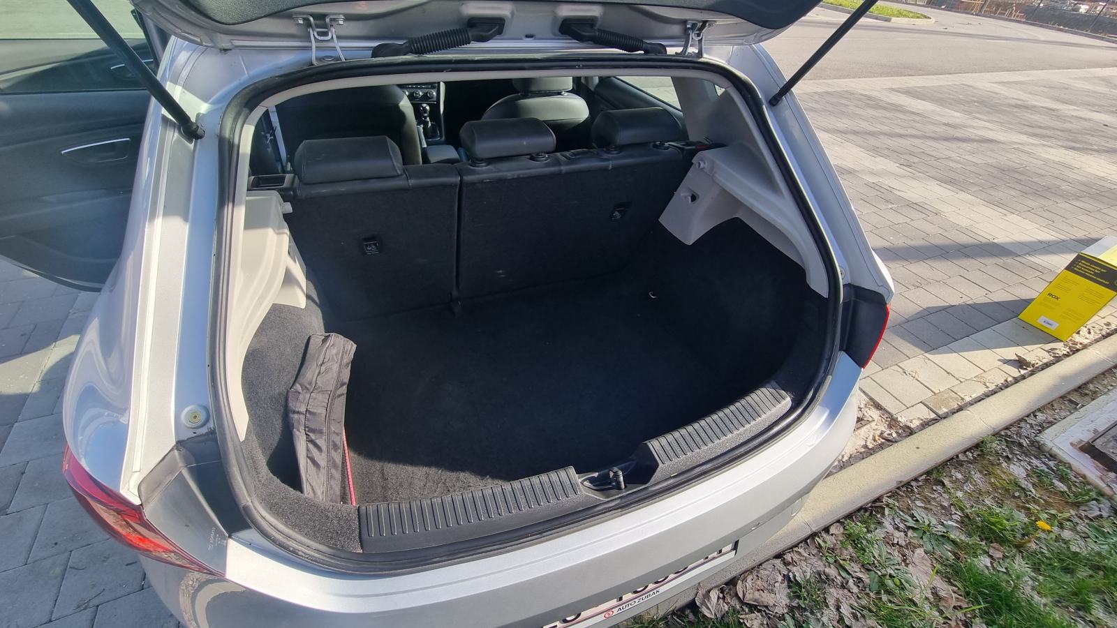 SEAT Leon 1.6 TDI CR Style, fotografija 20