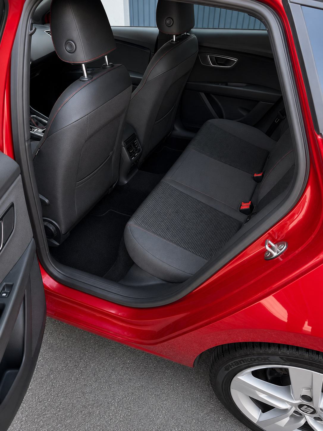 SEAT LEON 1.6 TDI FR DSG 2019 REAGN GODINU DANA, fotografija 12