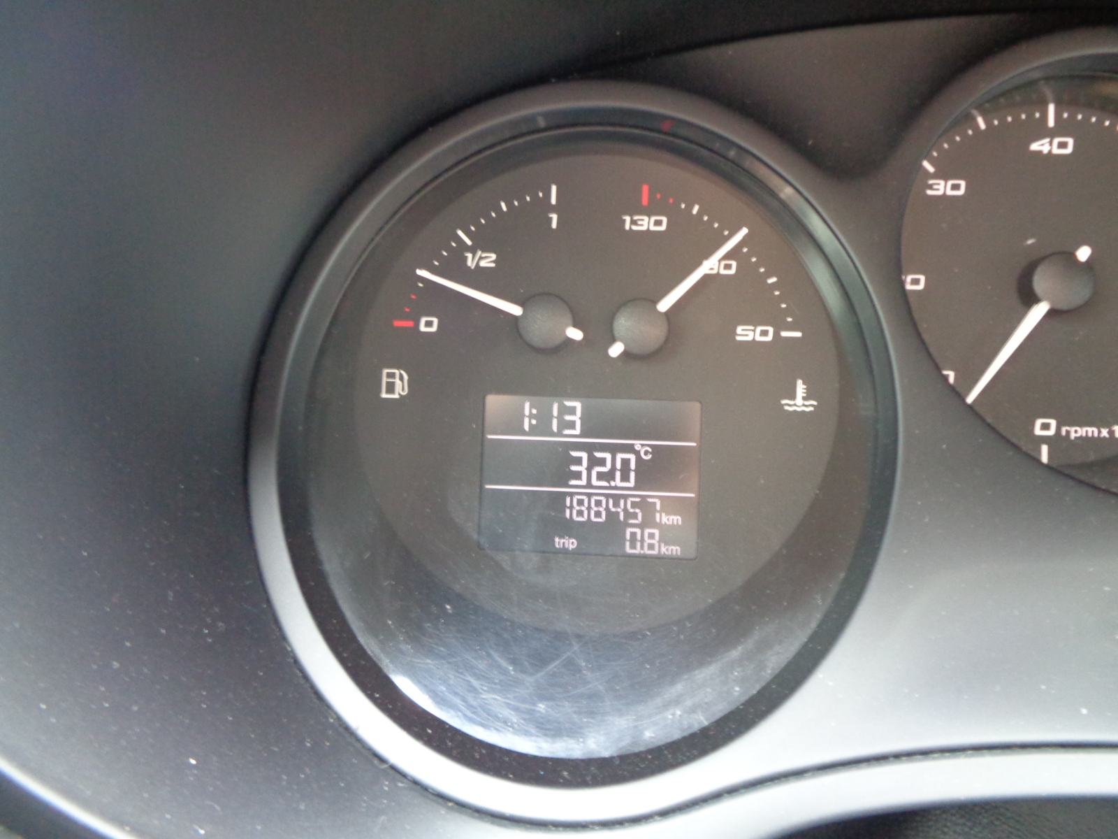 Seat Leon 1,6 TDI/Nije uvoz/Klima/Servisi/Uredan, fotografija 7