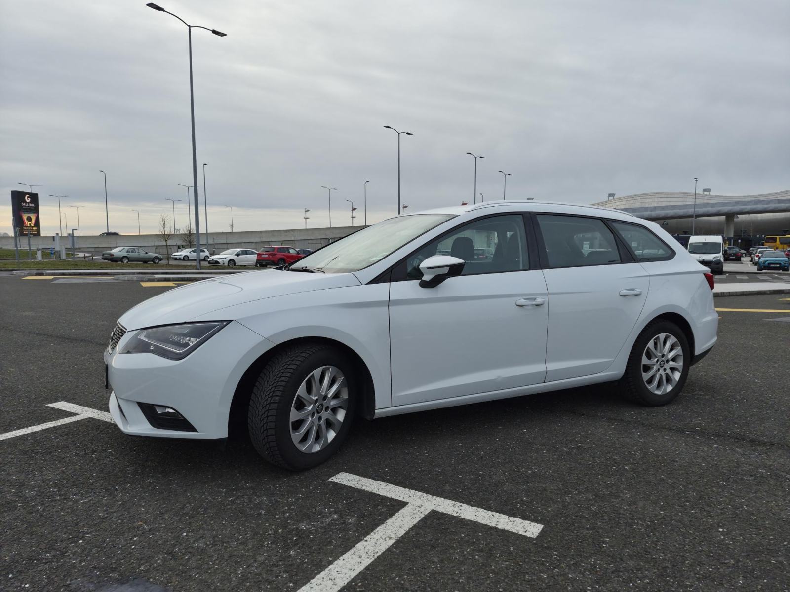 Seat Leon ST 1,6 TDI, fotografija 4