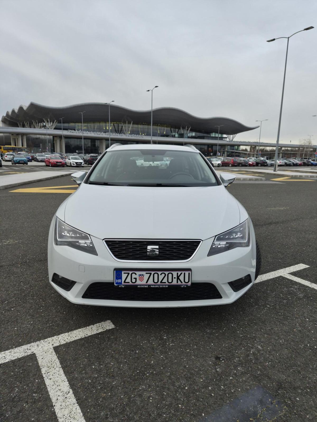 Seat Leon ST 1,6 TDI, fotografija 3