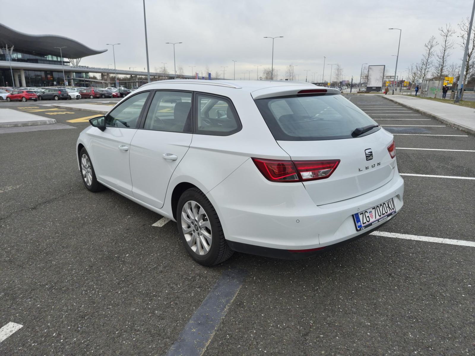 Seat Leon ST 1,6 TDI, fotografija 6