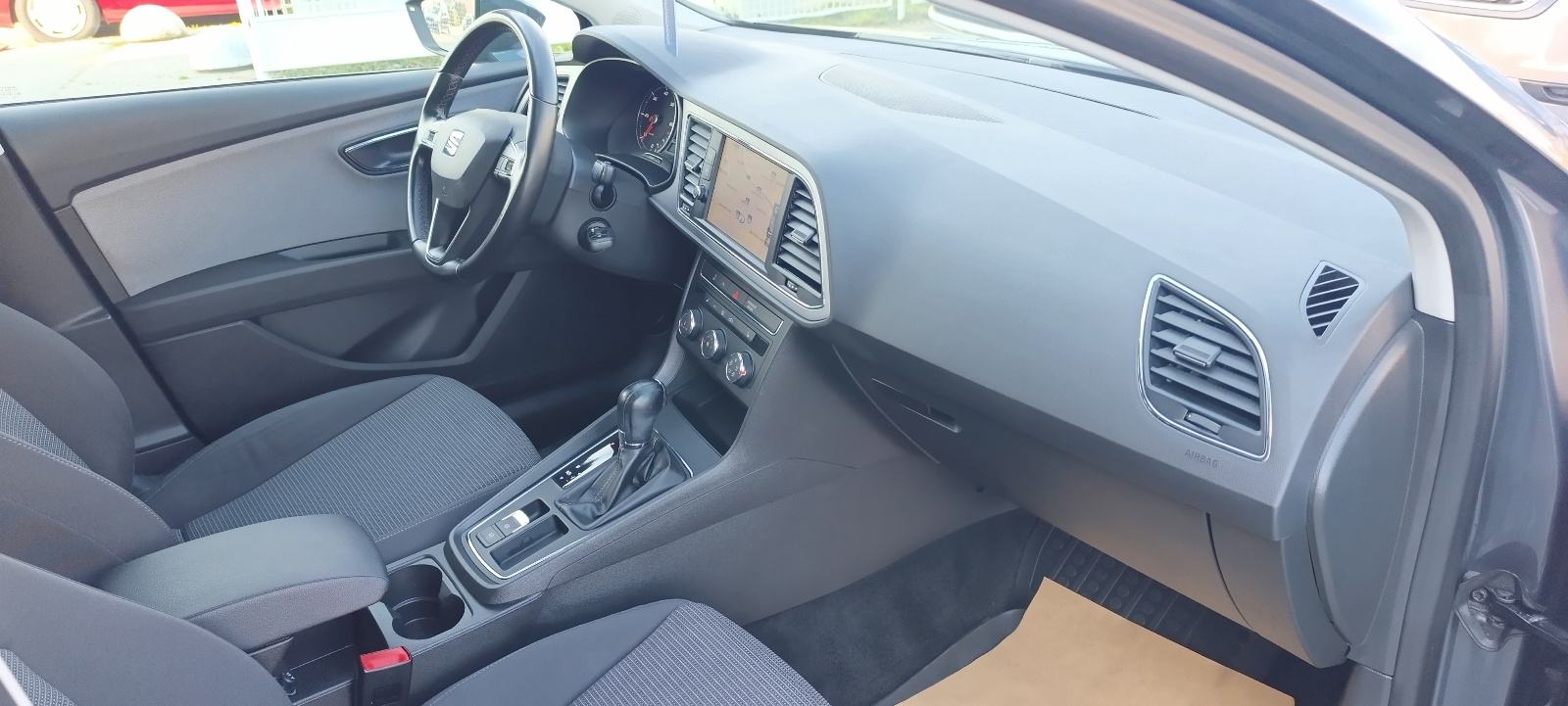 Seat Leon 1,6 TDI 115KS DSG ✅JAMSTVO 12 mj✅, fotografija 18