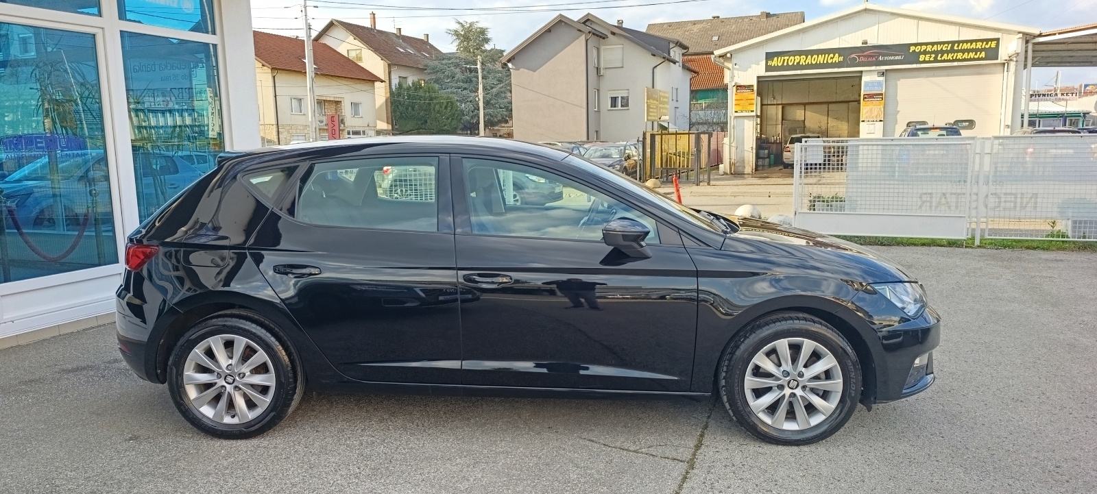 Seat Leon 1,6 TDI 115KS NIJE UVOZ✅, fotografija 6