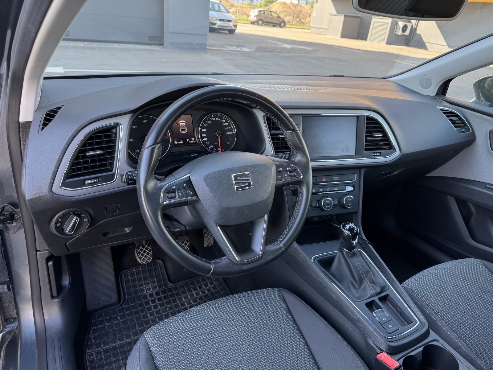 Seat Leon 1,6 TDI, fotografija 5