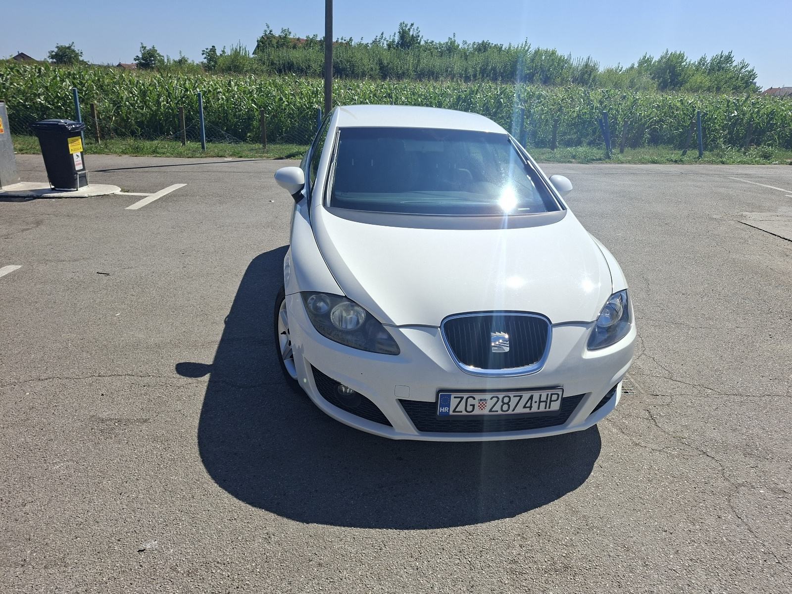 Seat Leon 1,6 TDI, fotografija 8