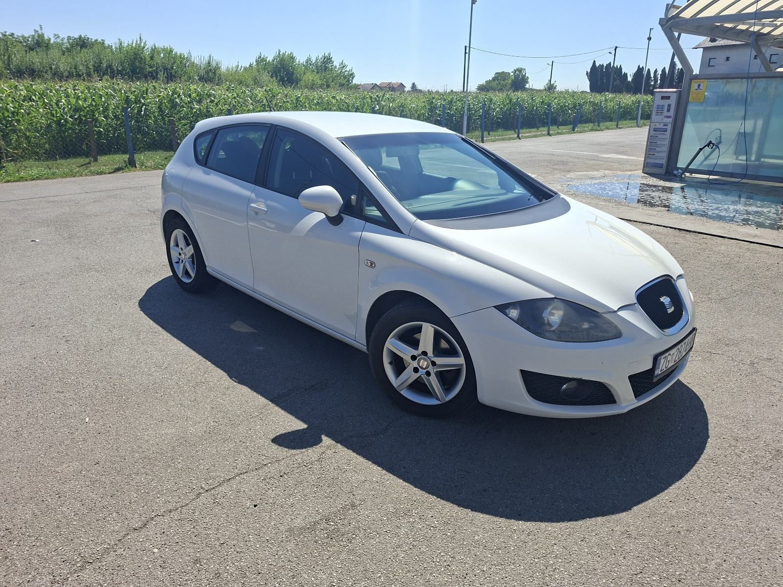 Seat Leon 1,6 TDI, fotografija 7