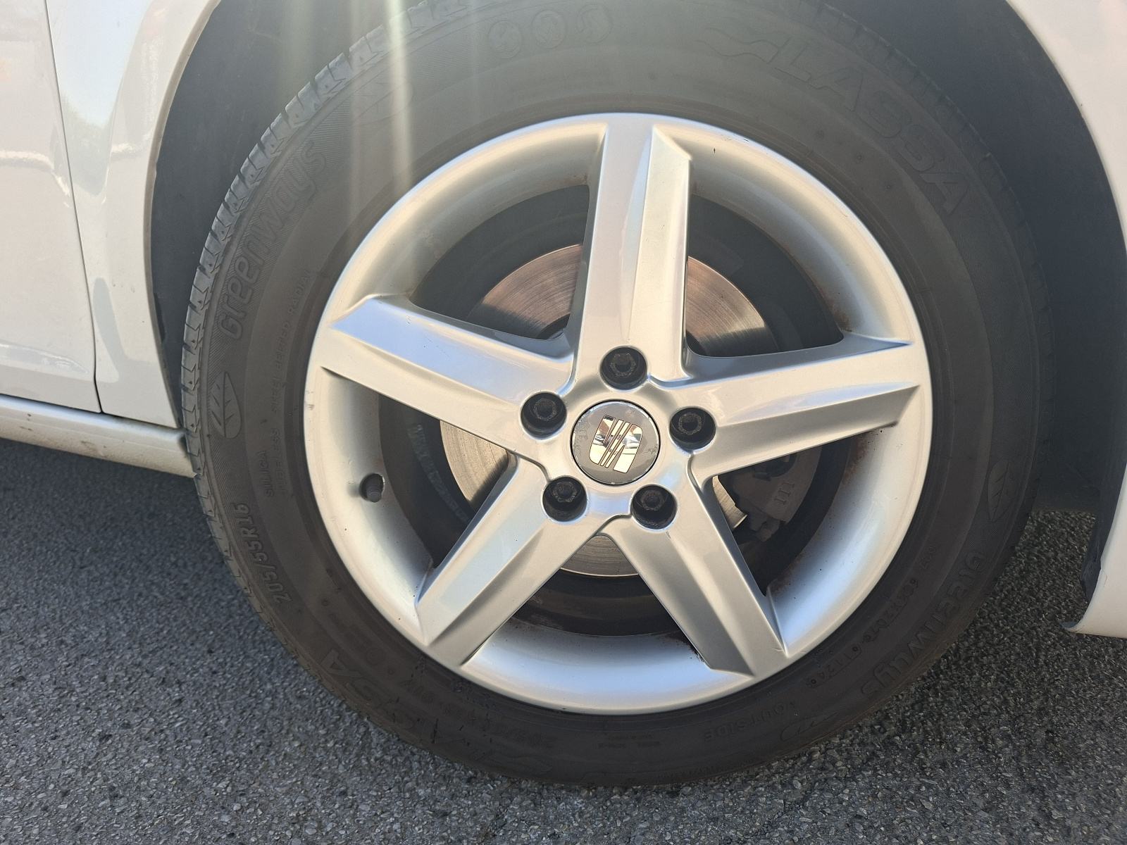 Seat Leon 1,6 TDI, fotografija 9