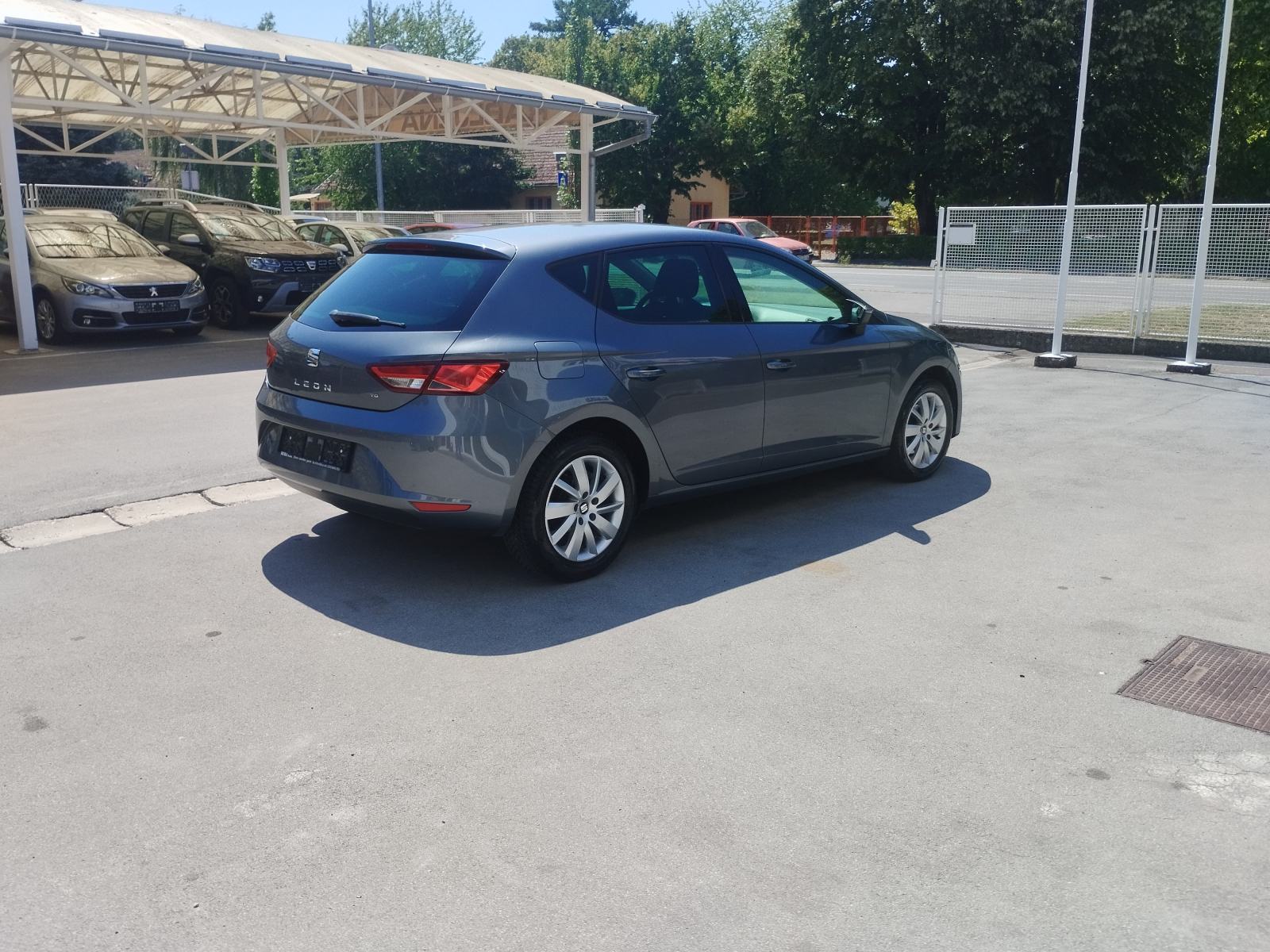 Seat Leon 1,6 TDI, fotografija 6
