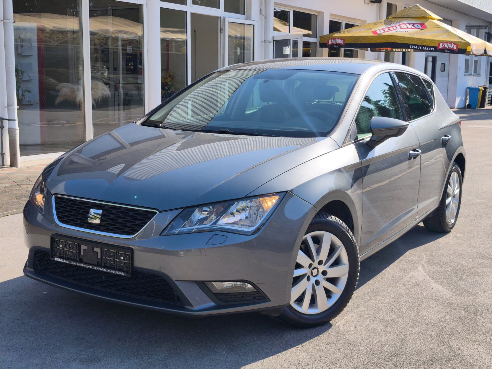 Seat Leon 1,6 TDI, fotografija 7