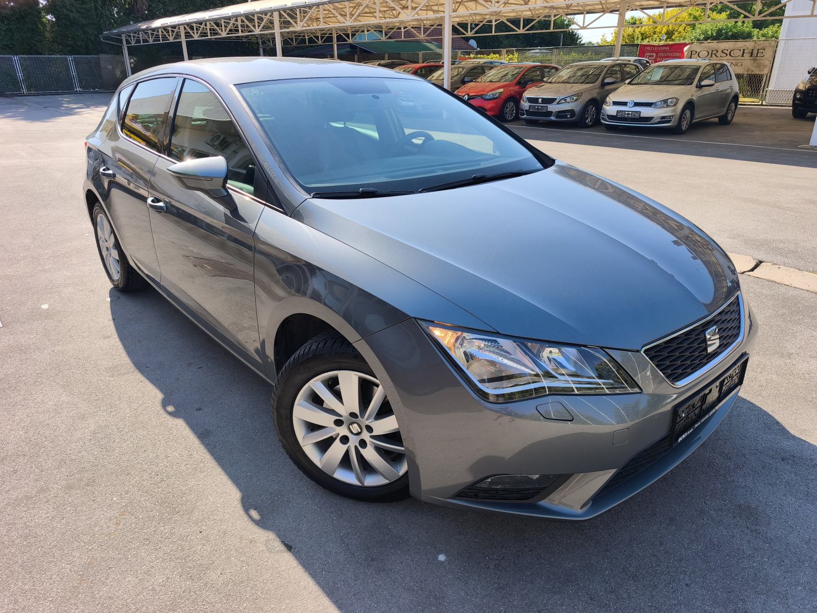Seat Leon 1,6 TDI, fotografija 3